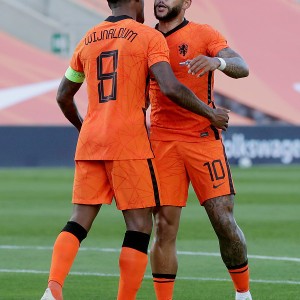  里昂中场核心状态火热，法甲关键战役掌控全局