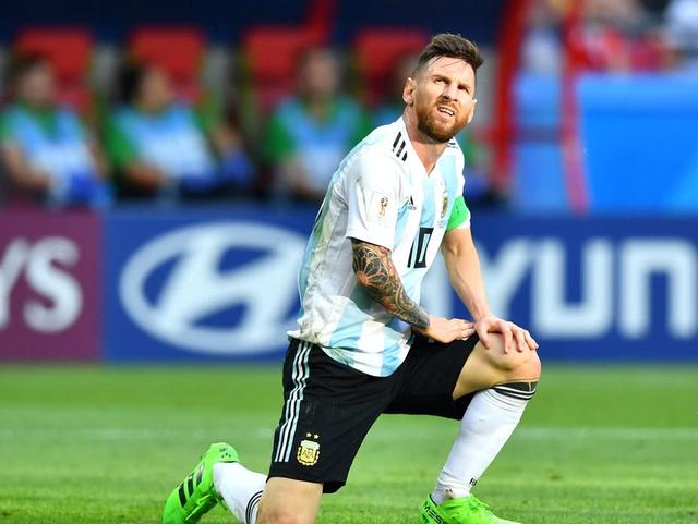 2, 姆巴佩伤愈复出助球队逆转图卢兹  